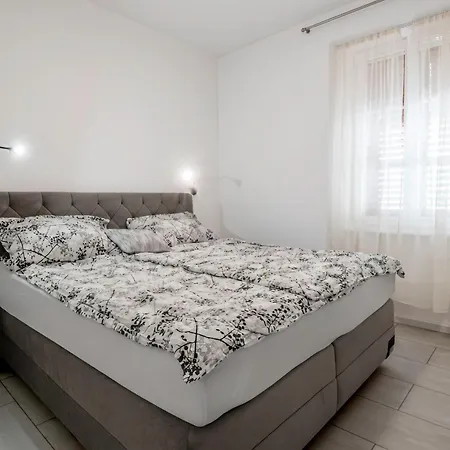 Apartma Svetlo Udobje V Piranu - Bright Comfort In Апартаменты Пиран