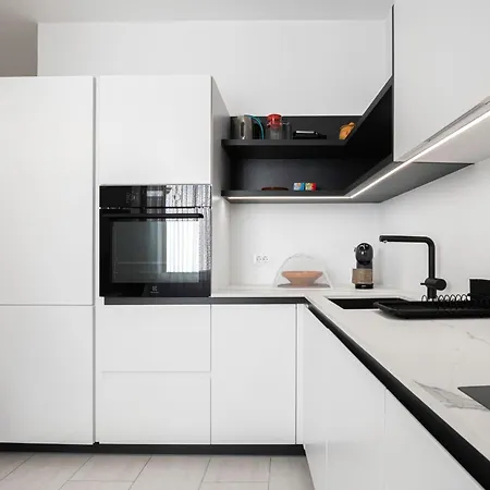 Apartma Svetlo Udobje V Piranu - Bright Comfort In * Пиран