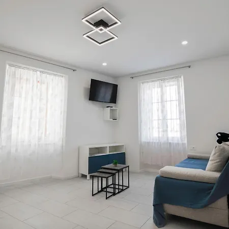 Апартаменты Apartma Svetlo Udobje V Piranu - Bright Comfort In Пиран
