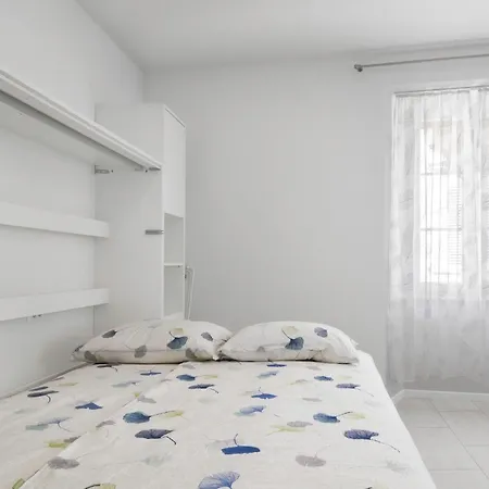 Apartma Svetlo Udobje V Piranu - Bright Comfort In *